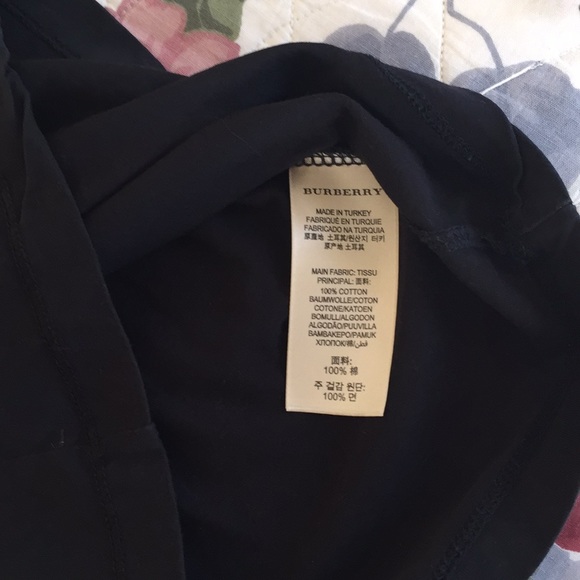 Burberry Top! - Picture 5 of 13